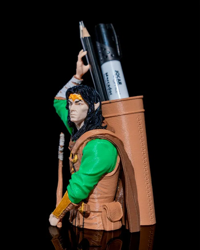 Master_of_Arrows_3_9d75f4c1ce Master of Arrows Pen Holder
